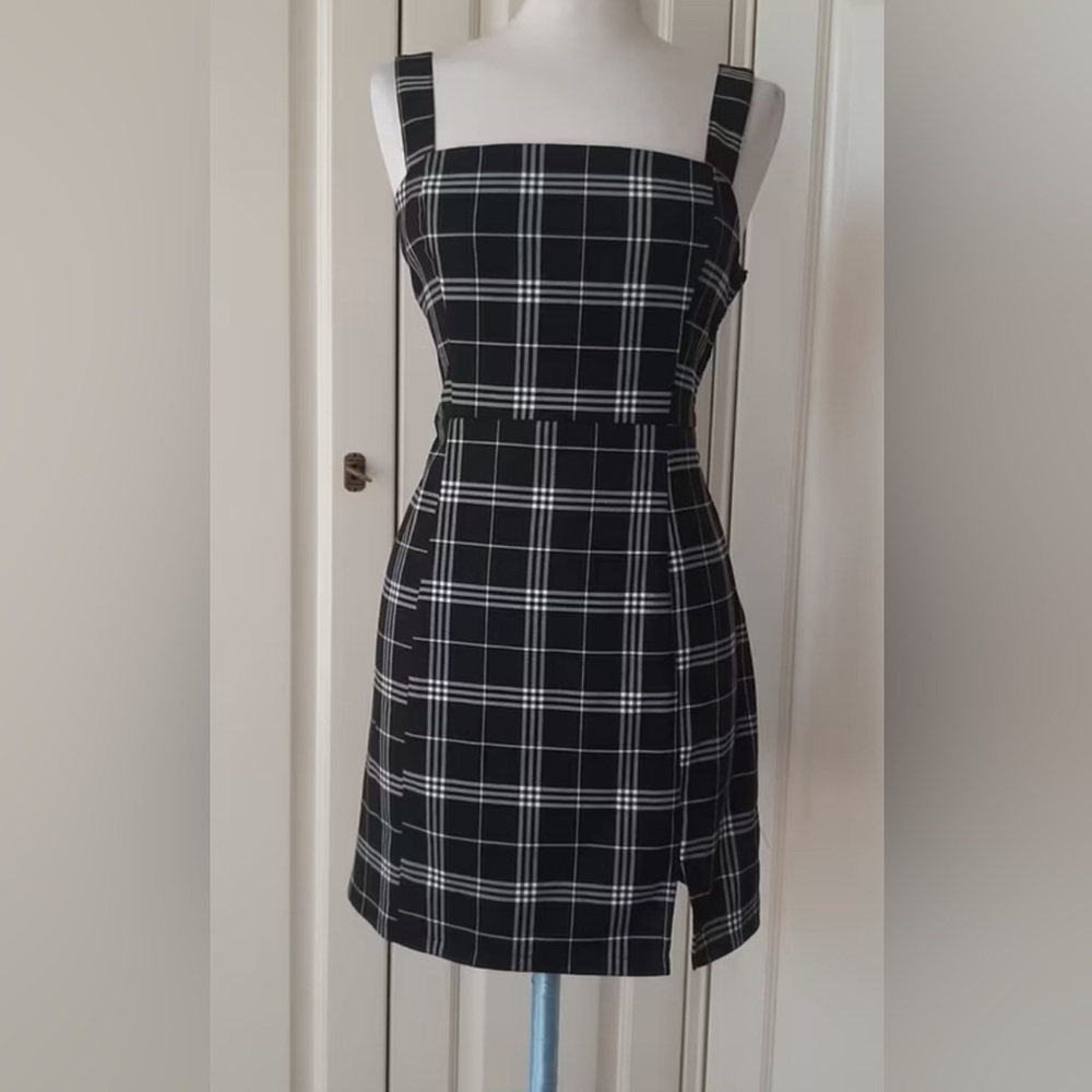 H&M Divided Plaid Dress (Juniors)